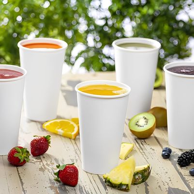 Tek kullanımlık çift PE kaplı tek kağıt bardağı 270 ml 9.5 oz uzun bir raf ömrüne sahiptir
